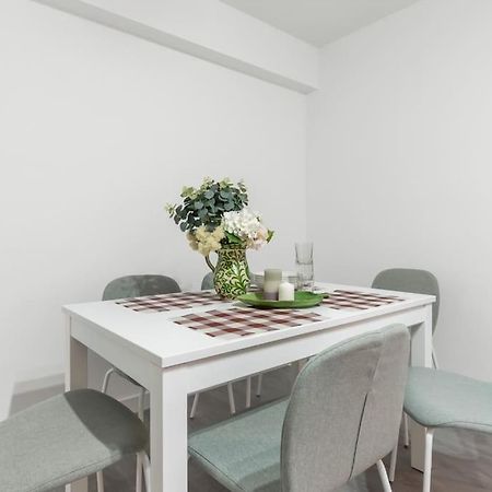 Apartamento Marques De Urquijo 기욘 외부 사진