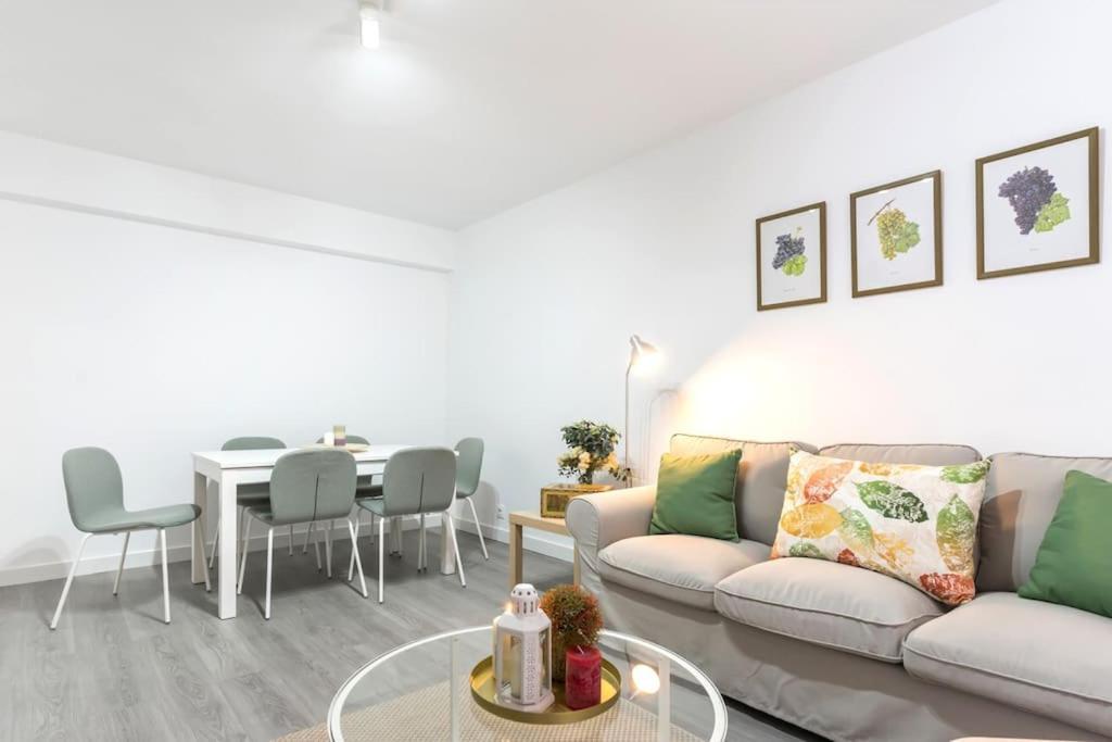 Apartamento Marques De Urquijo 기욘 외부 사진