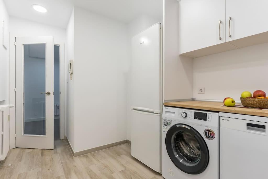 Apartamento Marques De Urquijo 기욘 외부 사진